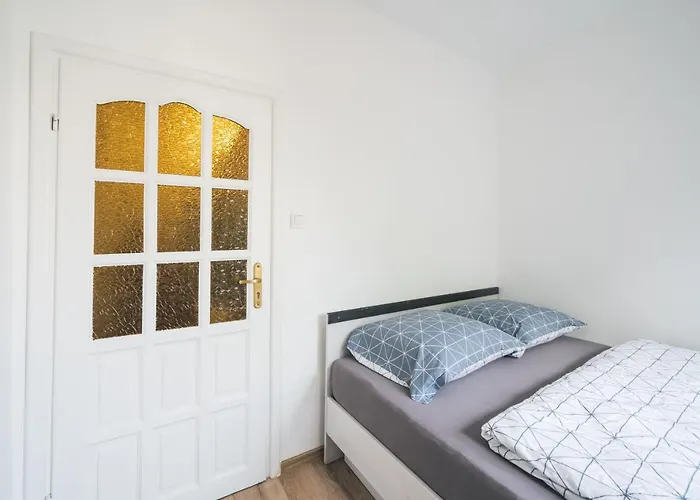 Abrahama 70 2 Pokojowy Dla 4 Osob W Centrum Gdyni Apartment *